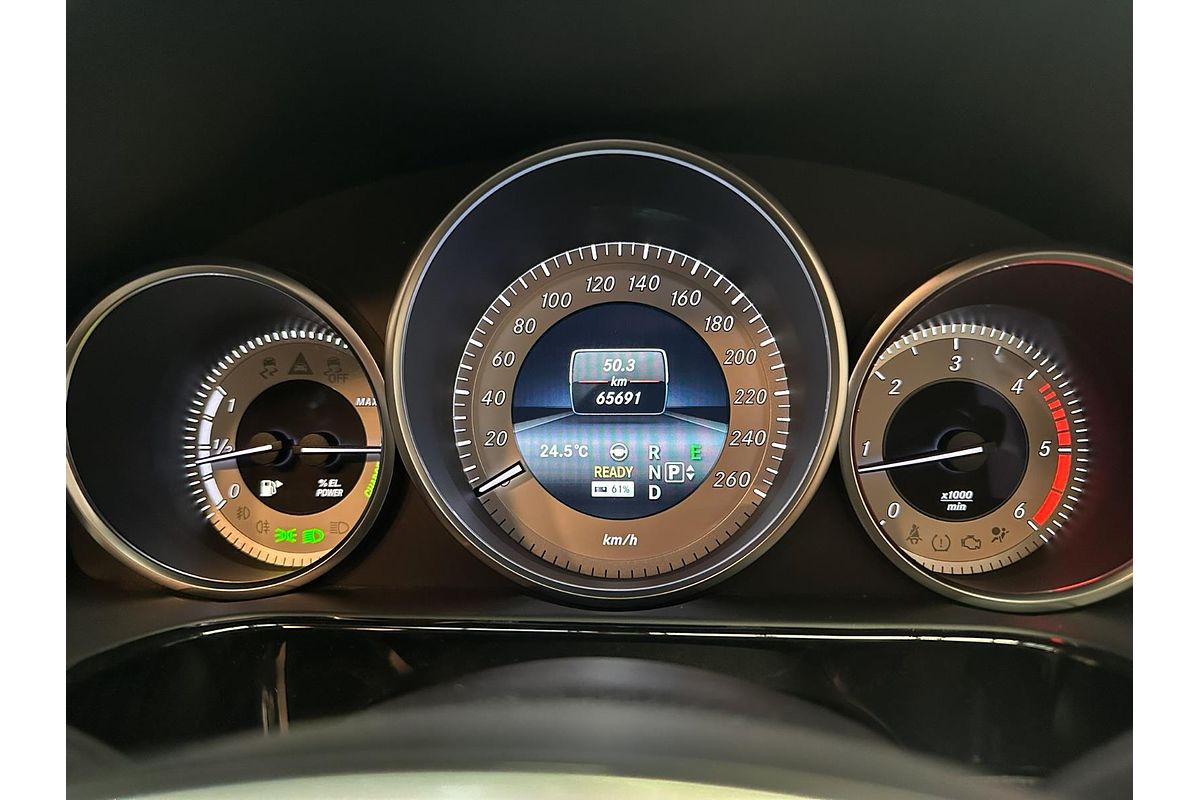 2013 Mercedes-Benz E-Class E300 BlueTEC Hybrid W212