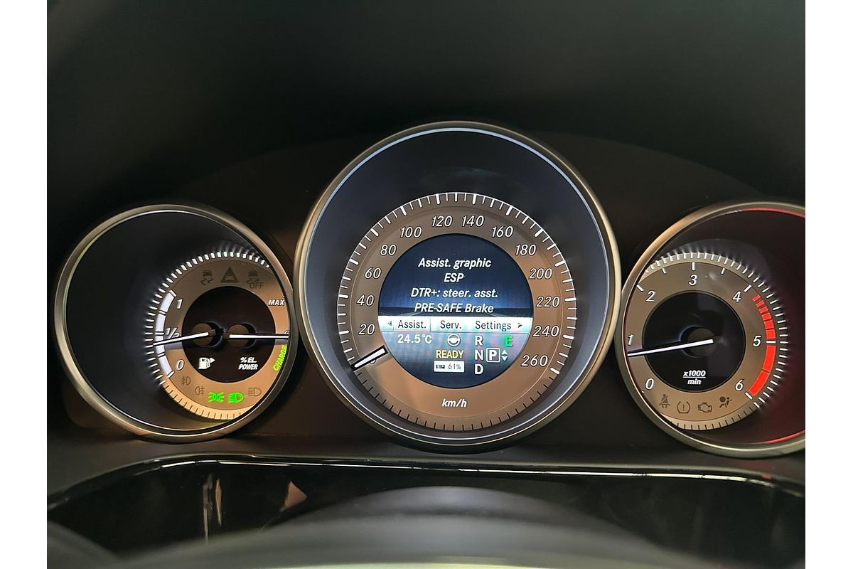 2013 Mercedes-Benz E-Class E300 BlueTEC Hybrid W212