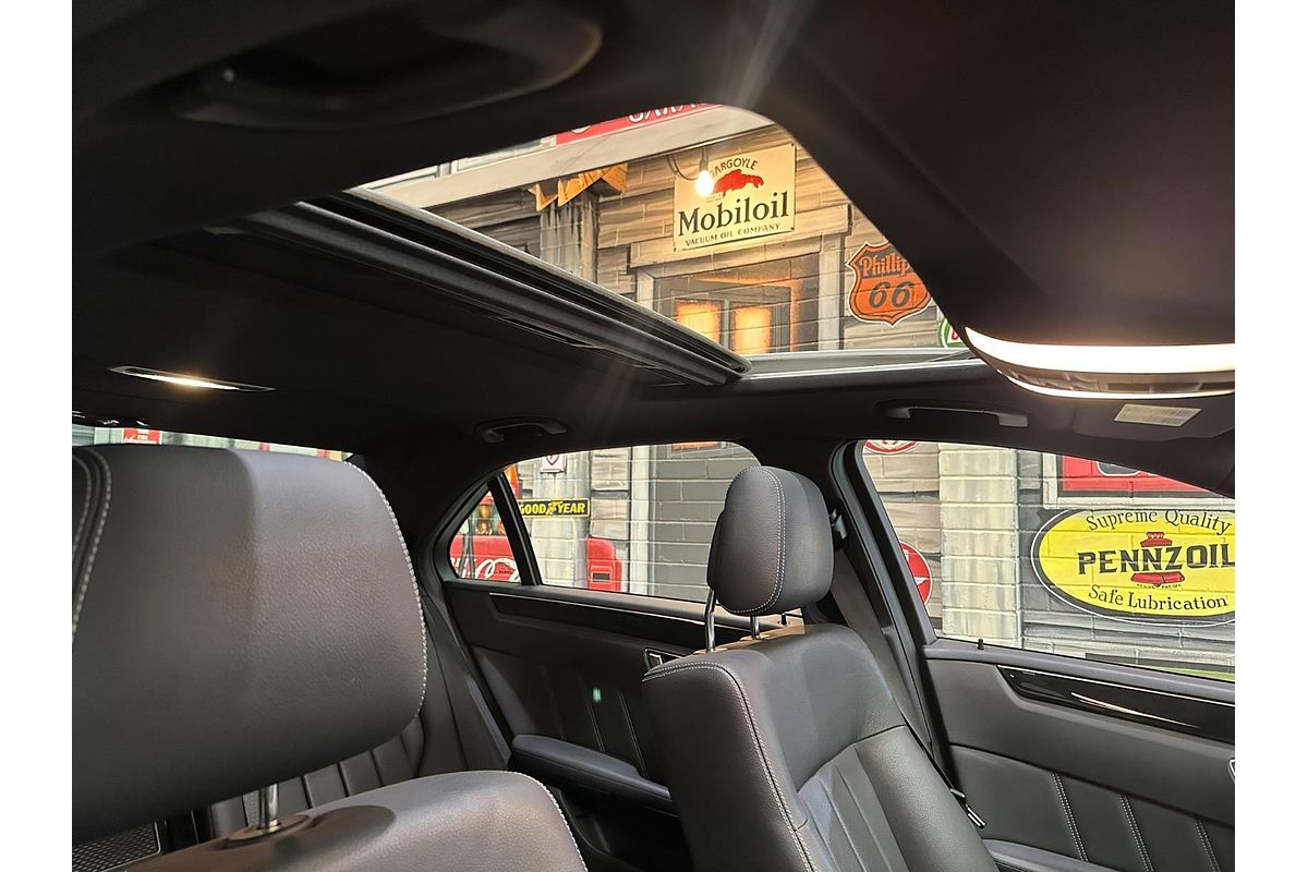 2013 Mercedes-Benz E-Class E300 BlueTEC Hybrid W212