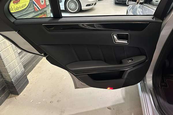 2013 Mercedes-Benz E-Class E300 BlueTEC Hybrid W212