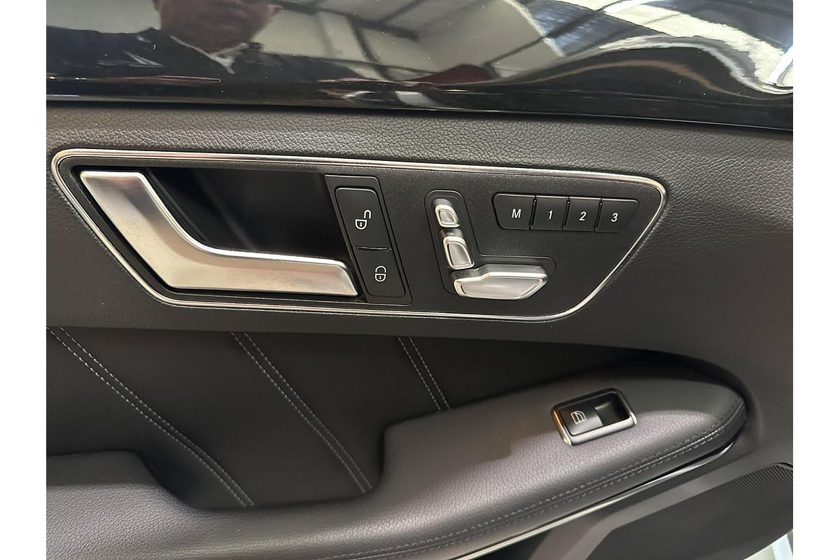 2013 Mercedes-Benz E-Class E300 BlueTEC Hybrid W212