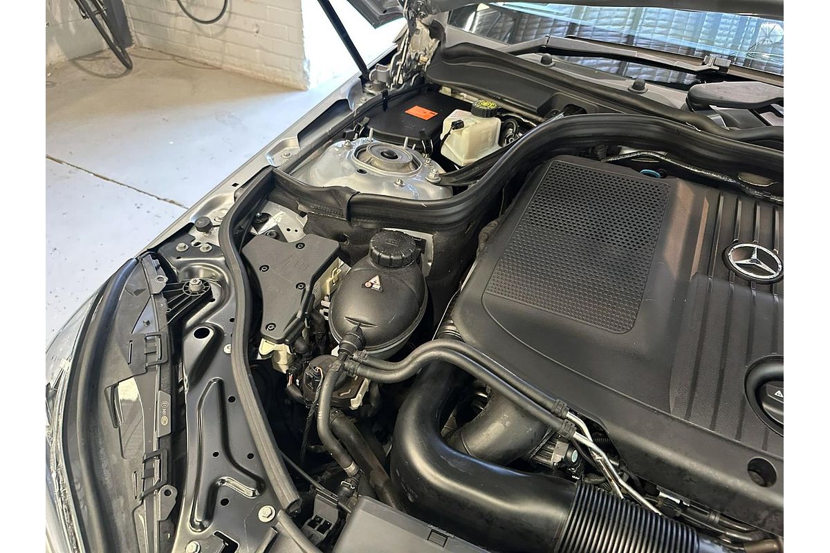 2013 Mercedes-Benz E-Class E300 BlueTEC Hybrid W212