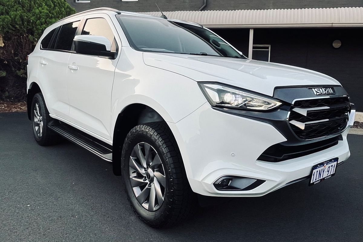 2023 Isuzu MU-X LS-U
