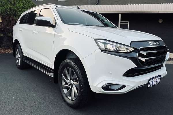 2023 Isuzu MU-X LS-U