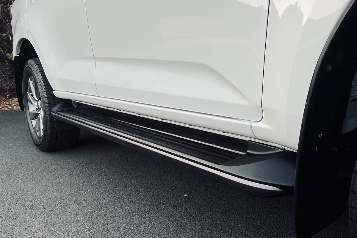 2023 Isuzu MU-X LS-U