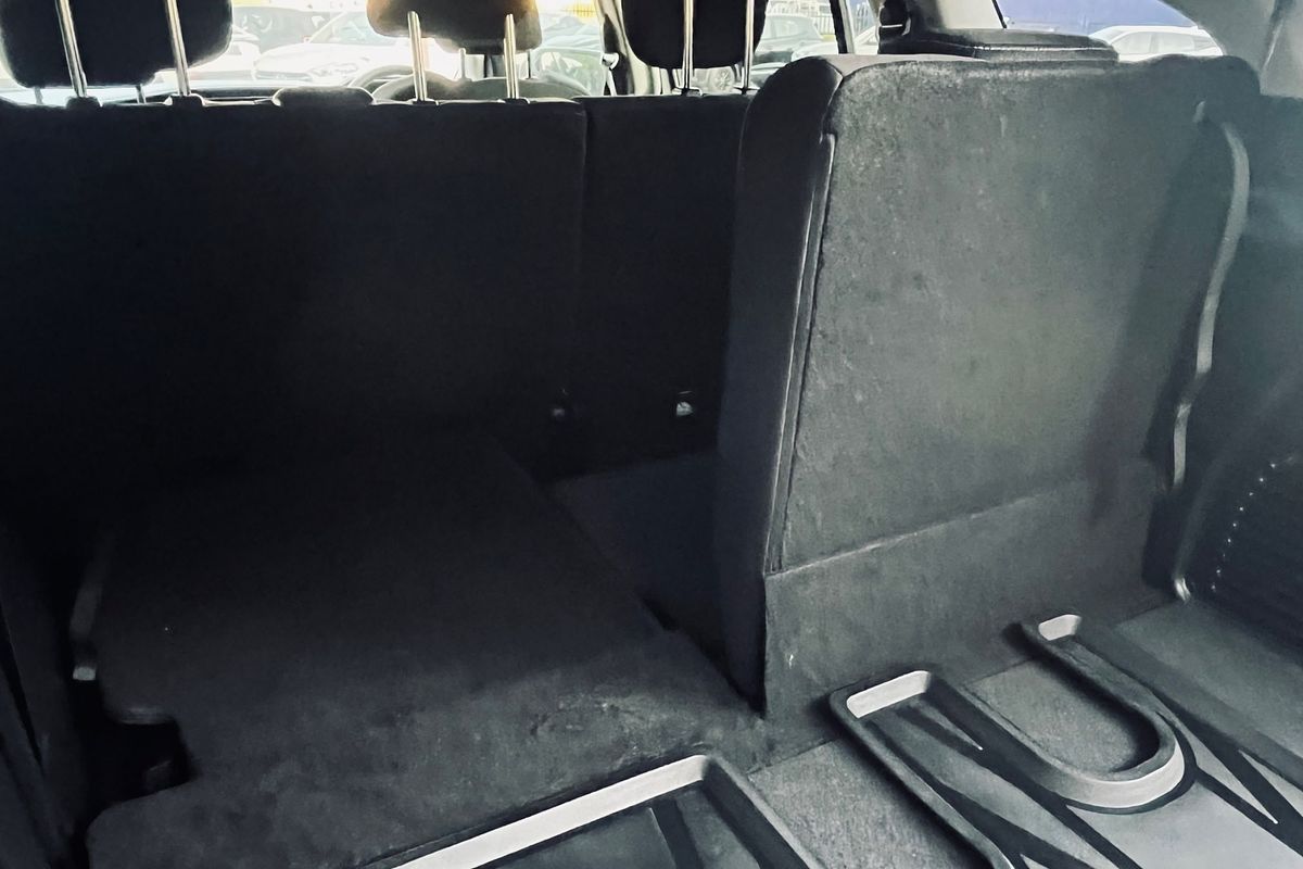 2023 Isuzu MU-X LS-U