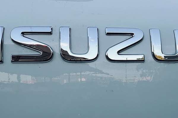 2023 Isuzu MU-X LS-U