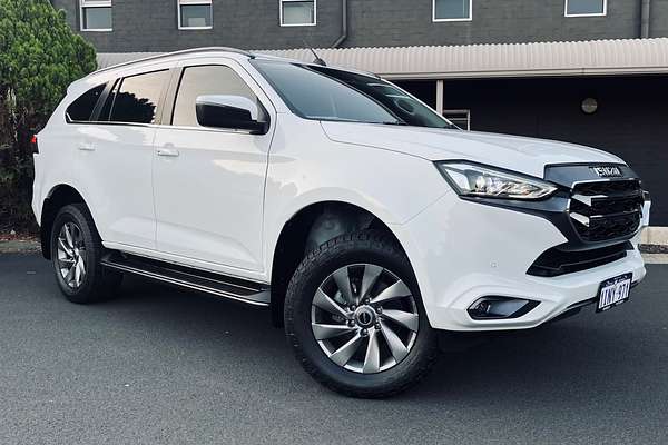 2023 Isuzu MU-X LS-U
