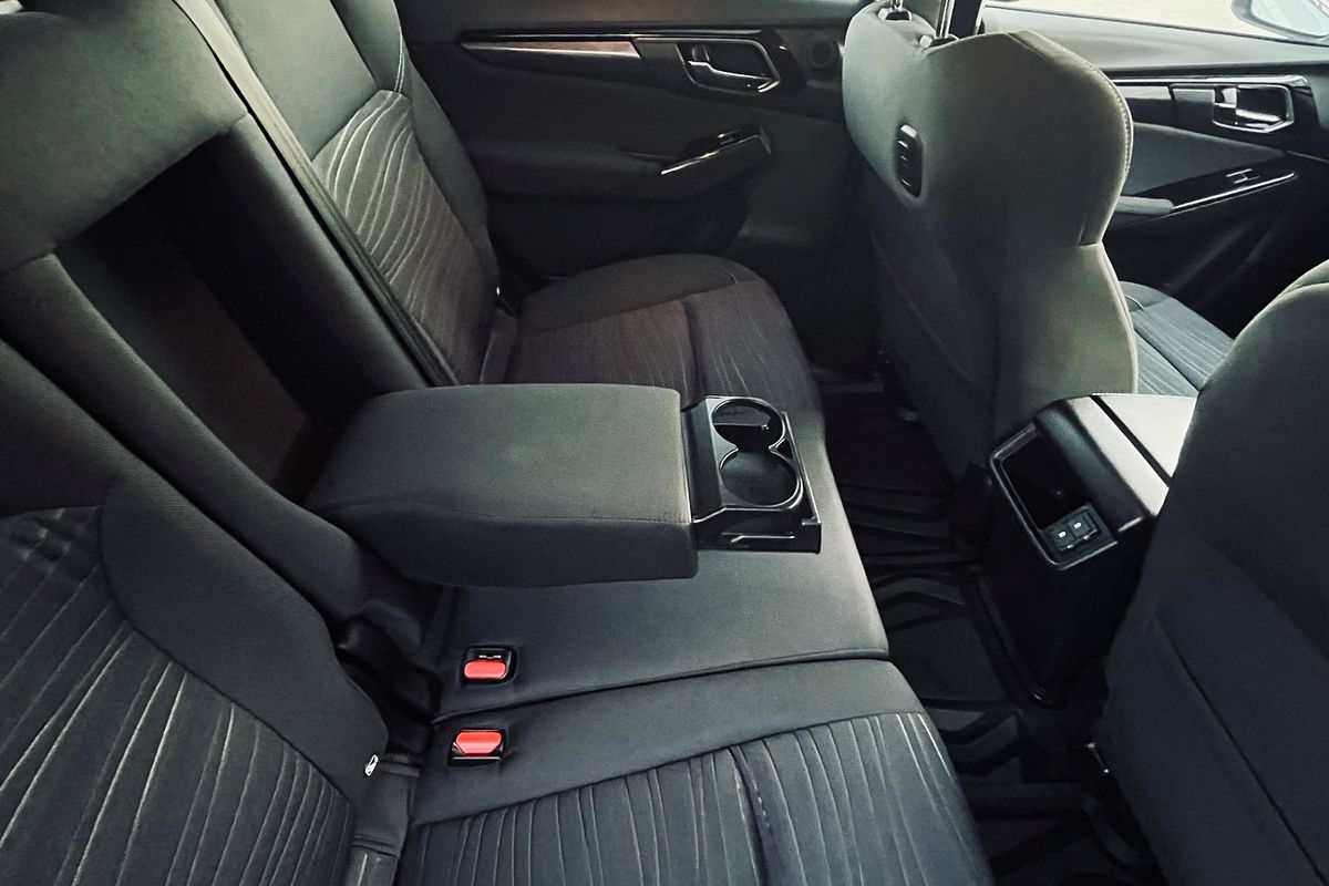 2023 Isuzu MU-X LS-U