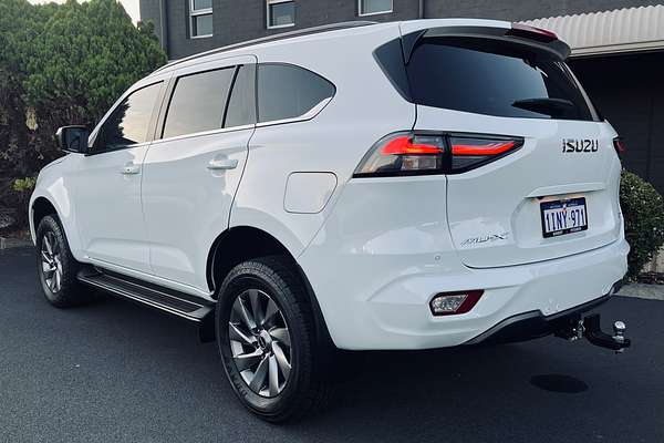 2023 Isuzu MU-X LS-U