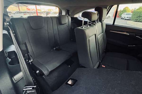 2023 Isuzu MU-X LS-U