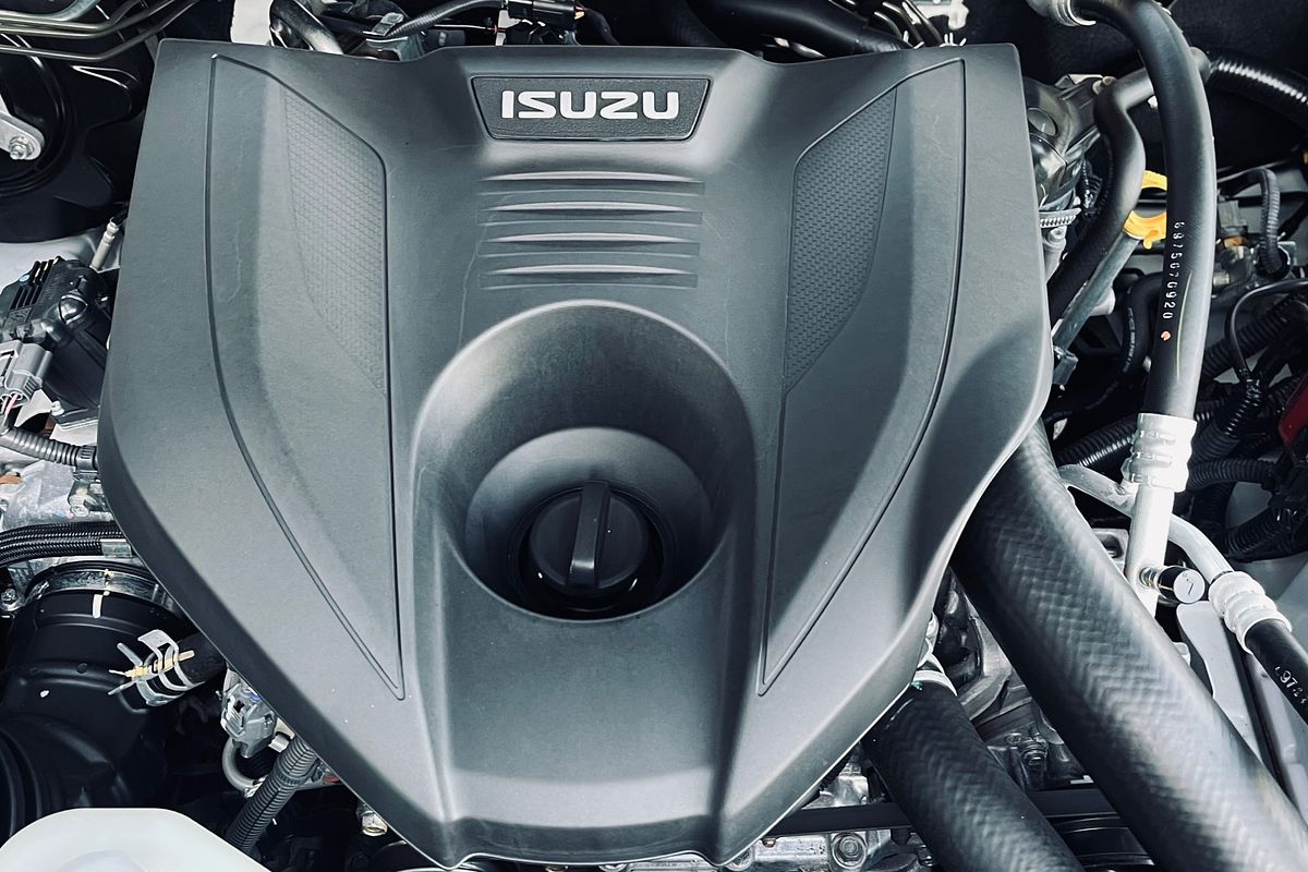 2023 Isuzu MU-X LS-U