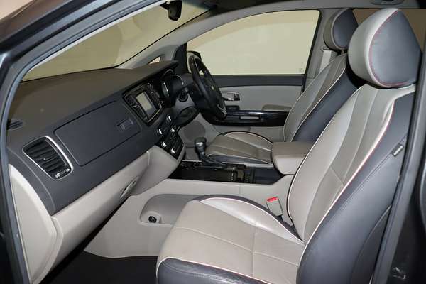 2016 Kia Carnival Platinum YP