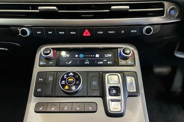 2024 Hyundai Palisade Calligraphy Black Ink LX2.V4