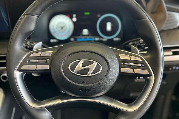 2024 Hyundai Palisade Calligraphy Black Ink LX2.V4