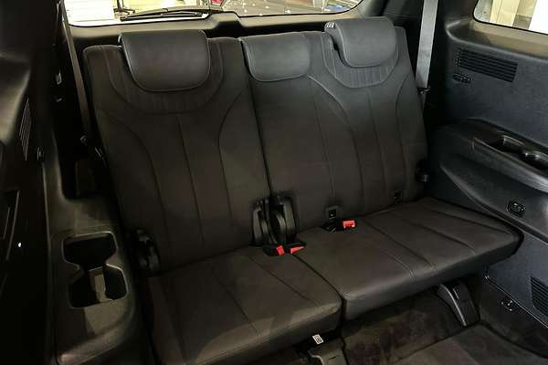 2024 Hyundai Palisade Calligraphy Black Ink LX2.V4
