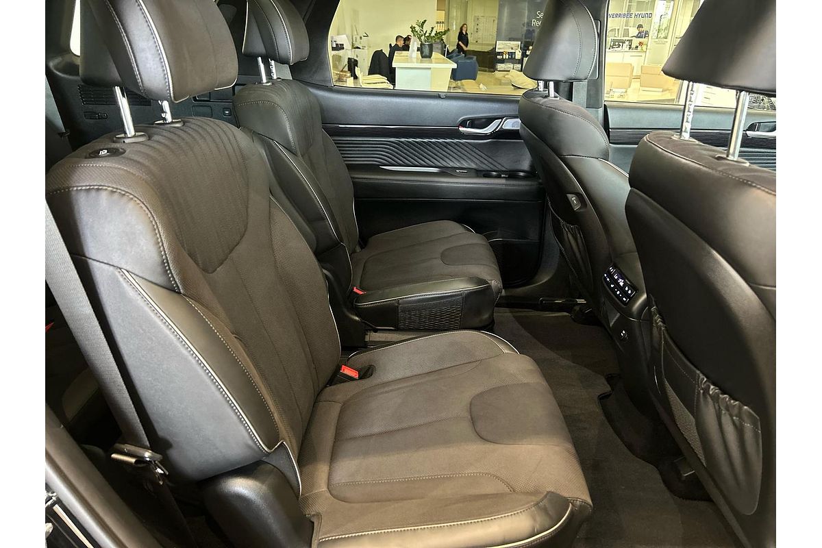 2024 Hyundai Palisade Calligraphy Black Ink LX2.V4