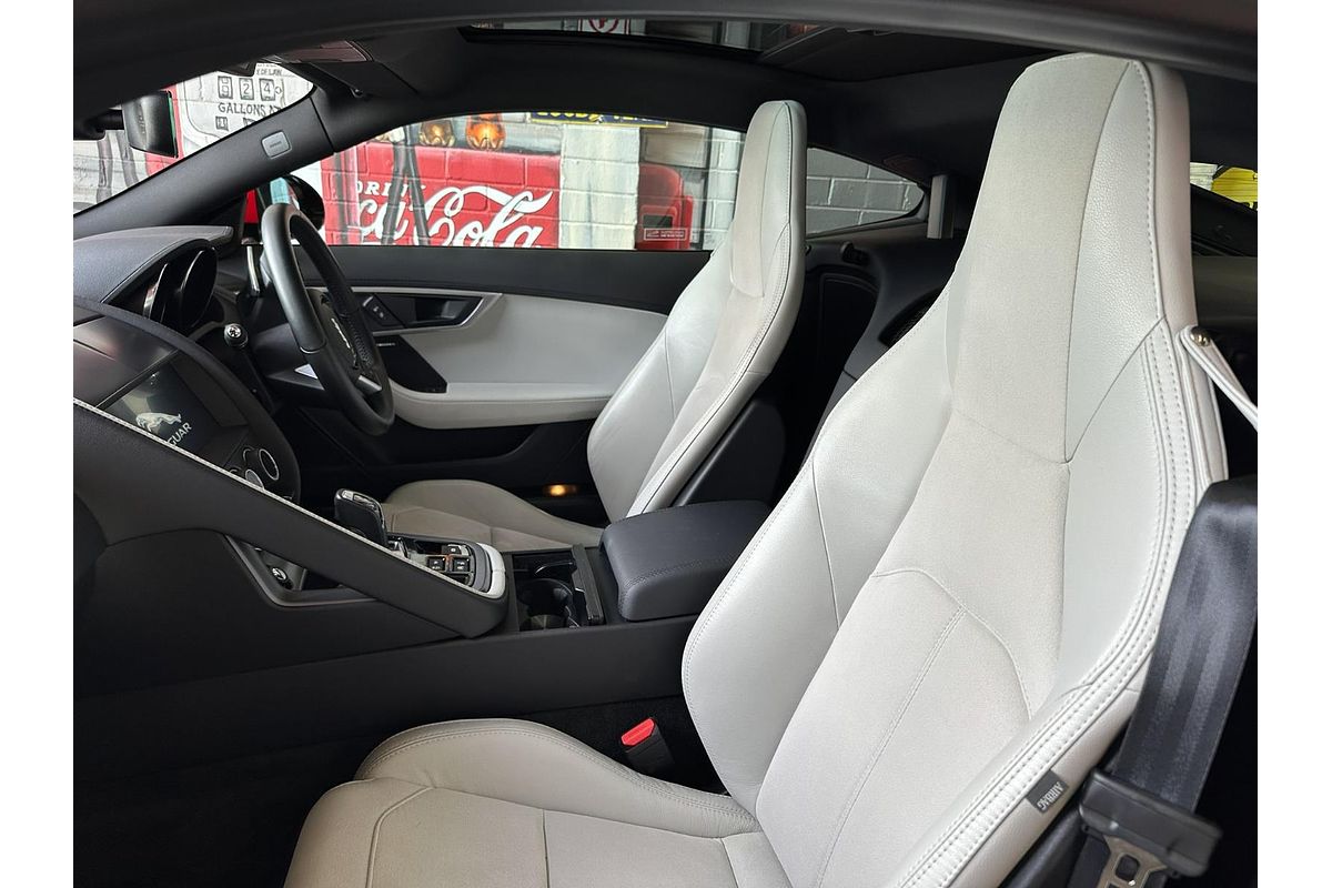 2019 Jaguar F-TYPE R-Dynamic 280kW X152