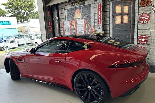 2019 Jaguar F-TYPE R-Dynamic 280kW X152