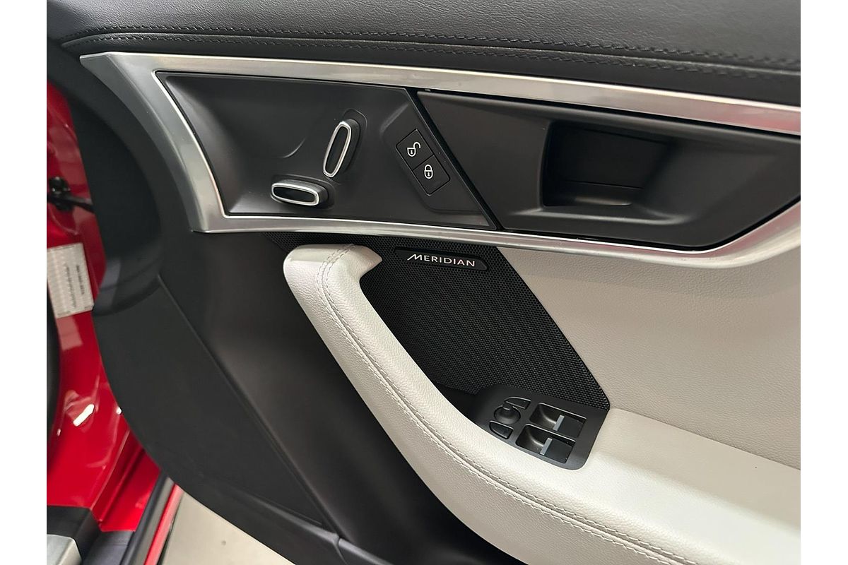2019 Jaguar F-TYPE R-Dynamic 280kW X152