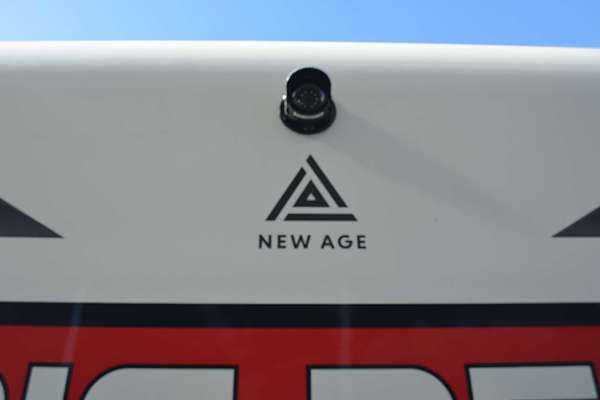 2025 New Age Big Red 19ft Slider