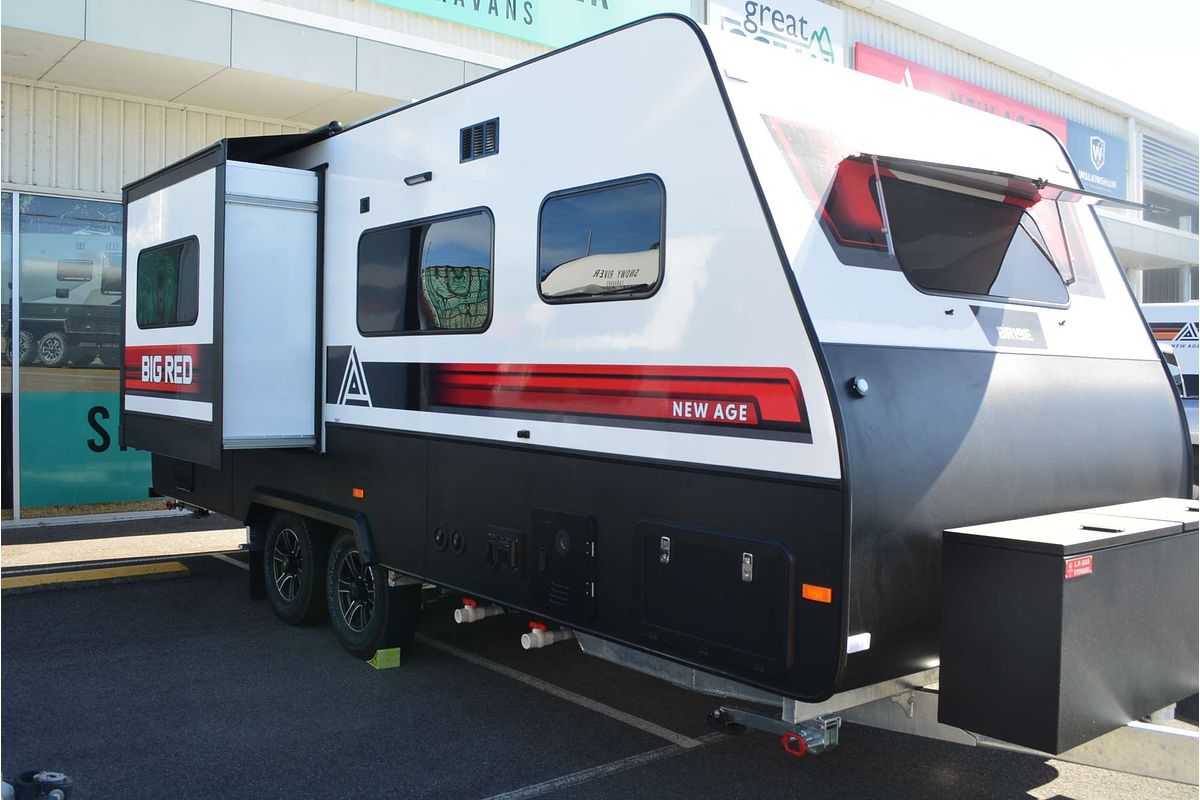 2025 New Age Big Red 19ft Slider