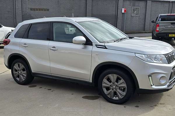 2022 Suzuki Vitara LY Series II