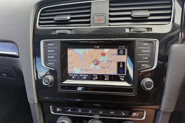 2015 Volkswagen Golf 103TSI Highline 7