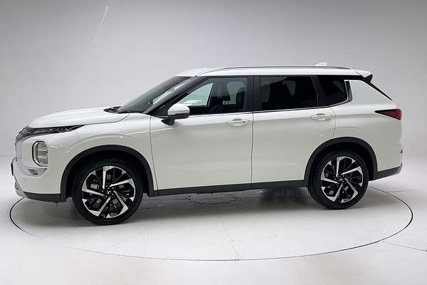 2024 Mitsubishi Outlander Aspire ZM
