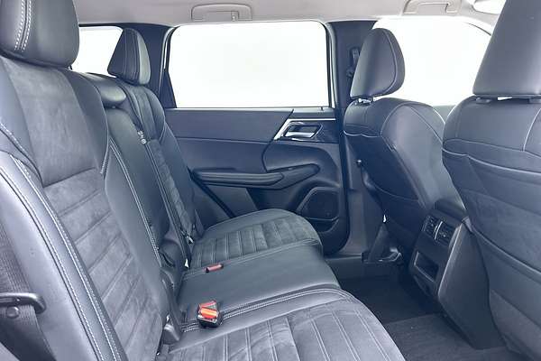 2024 Mitsubishi Outlander Aspire ZM