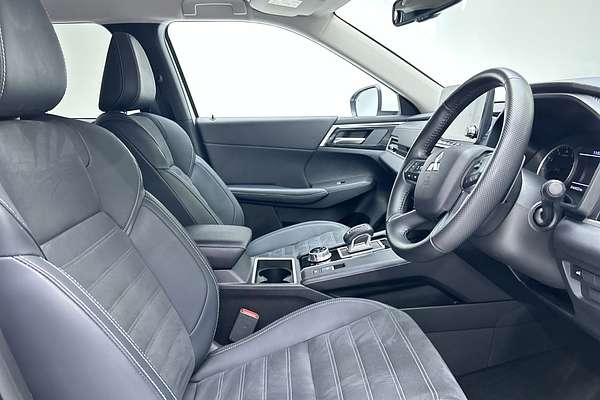 2024 Mitsubishi Outlander Aspire ZM