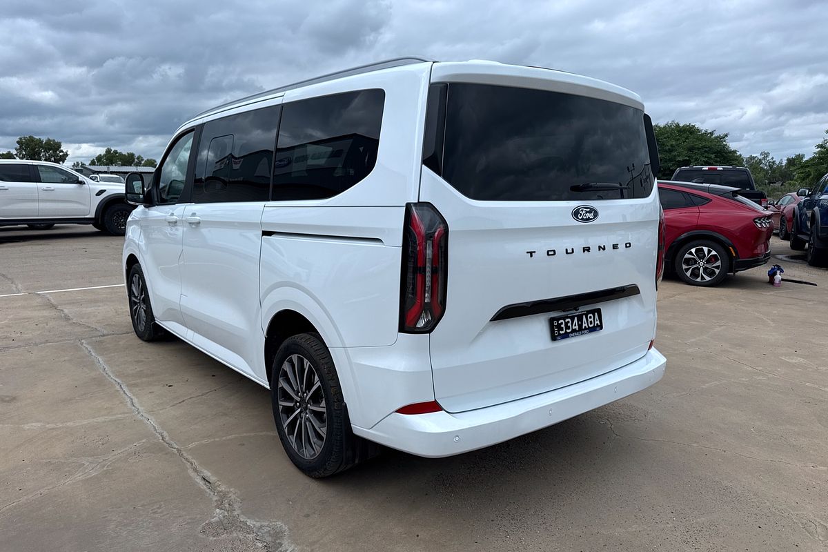 2024 Ford Tourneo Titanium X AV SWB