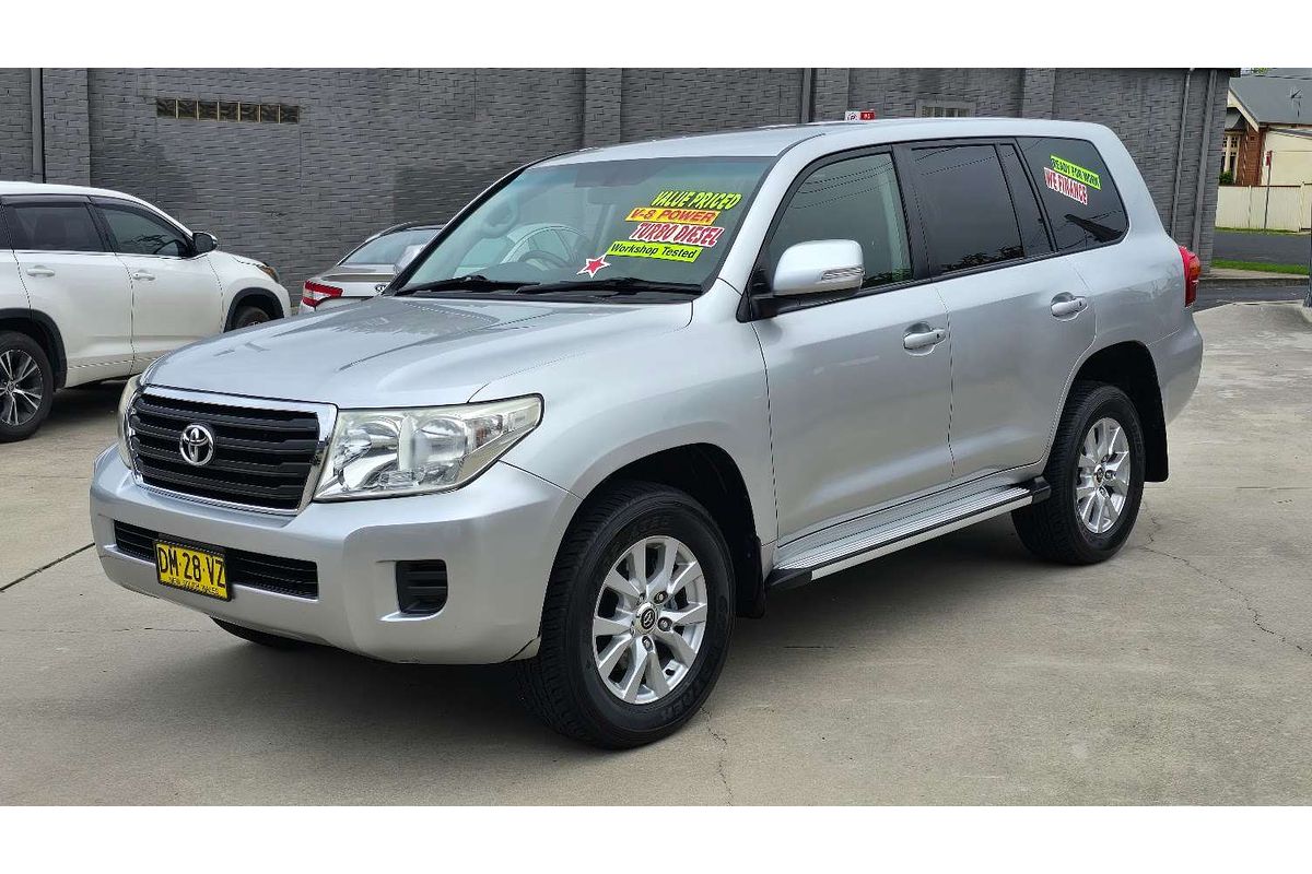 2014 Toyota Landcruiser GXL VDJ200R