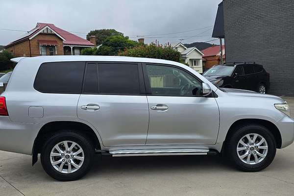 2014 Toyota Landcruiser GXL VDJ200R