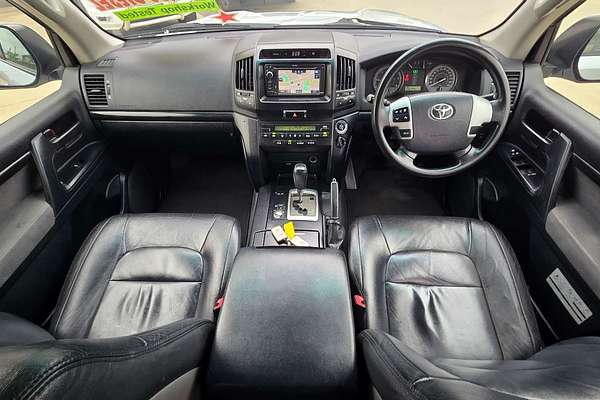 2014 Toyota Landcruiser GXL VDJ200R