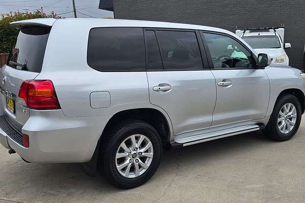 2014 Toyota Landcruiser GXL VDJ200R