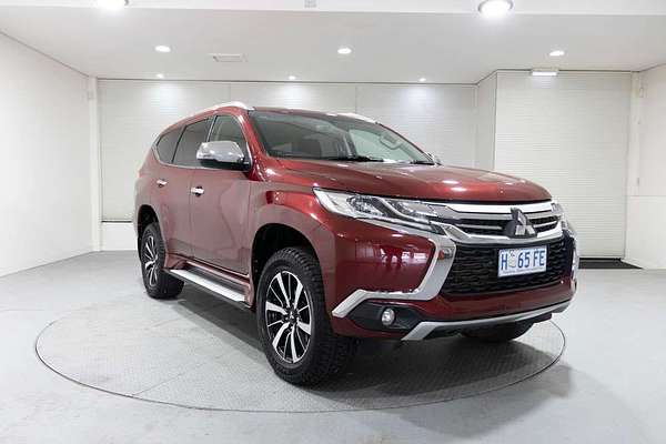 2017 Mitsubishi Pajero Sport GLX QE
