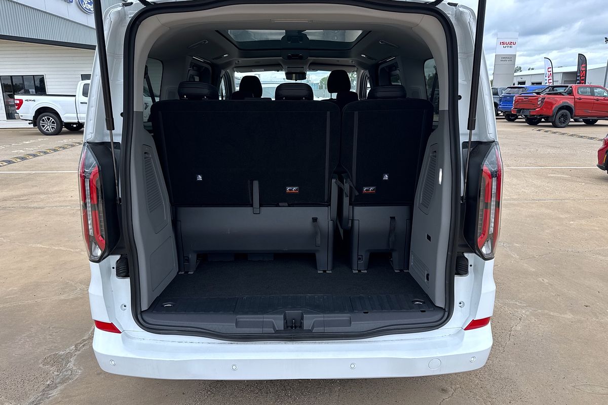 2024 Ford Tourneo Titanium X AV SWB