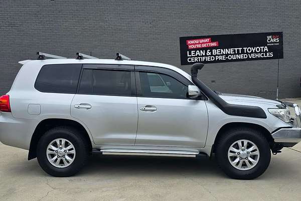 2015 Toyota Landcruiser GXL VDJ200R