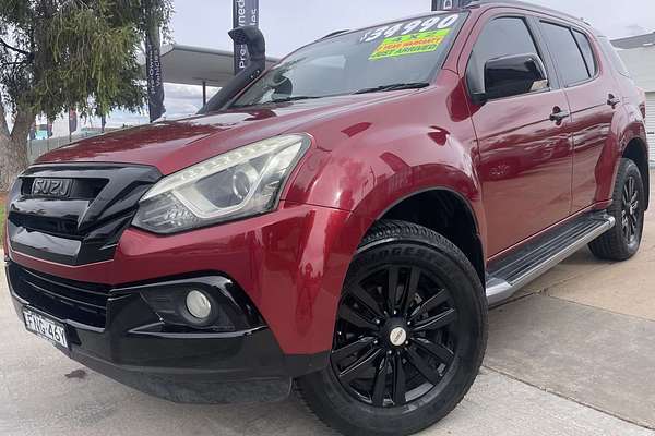 2018 Isuzu MU-X LS-T