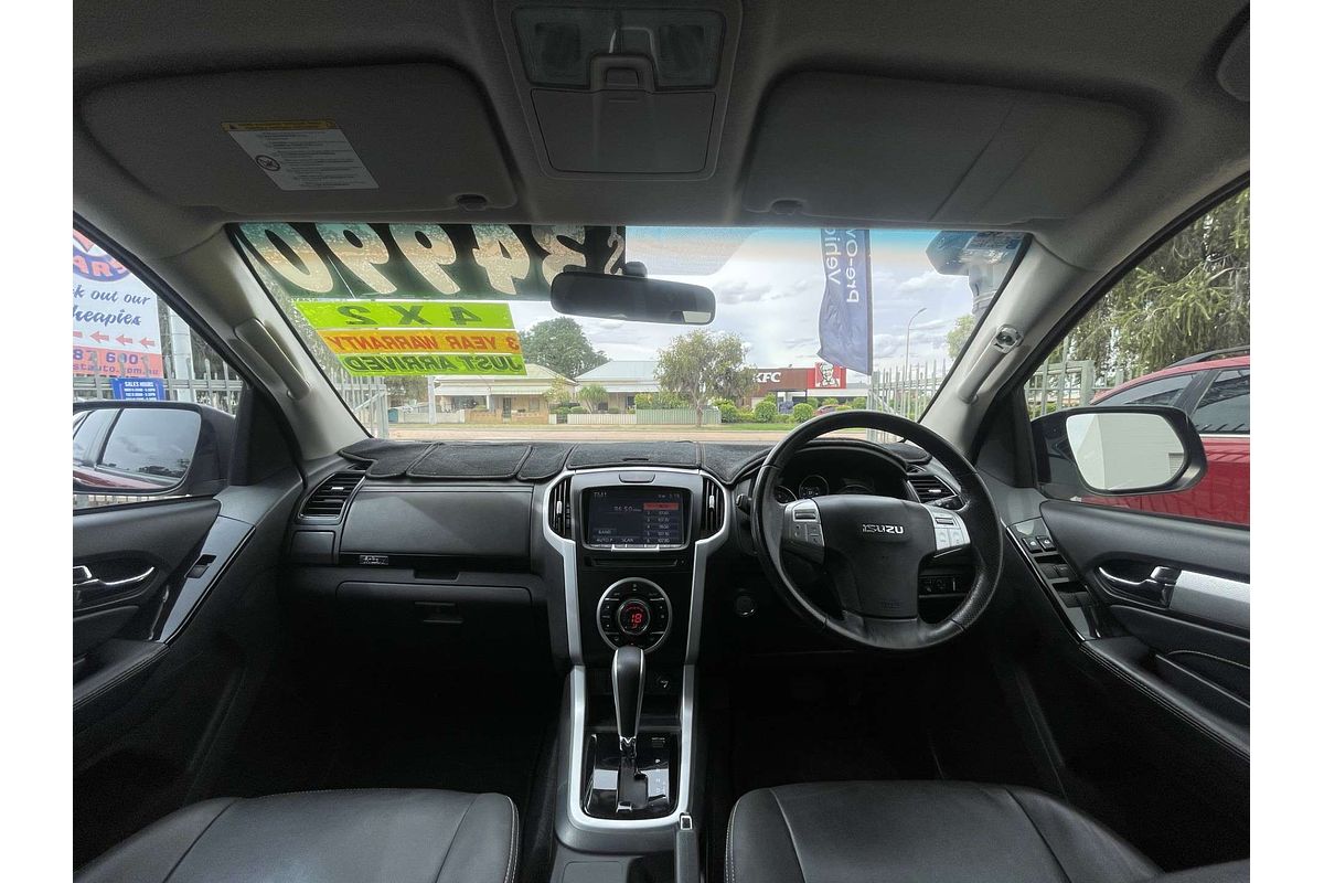 2018 Isuzu MU-X LS-T