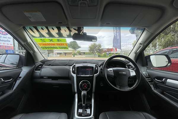 2018 Isuzu MU-X LS-T