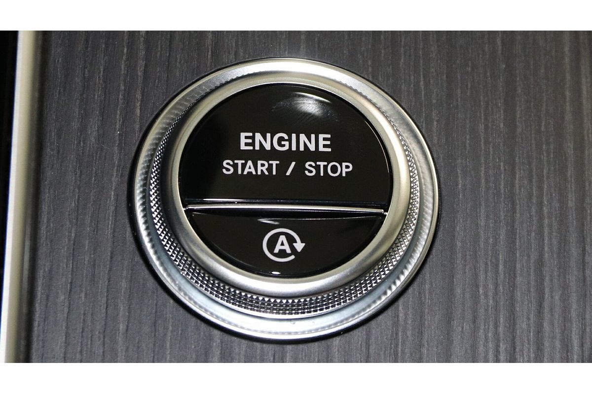 2024 Mercedes-Benz C-Class C200 Night Edition W206