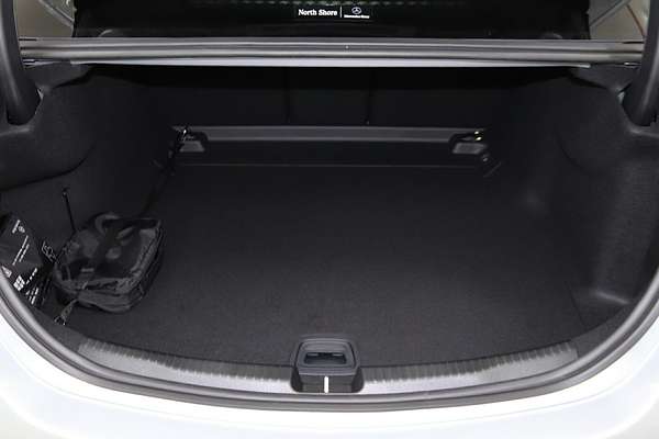 2024 Mercedes-Benz C-Class C200 Night Edition W206