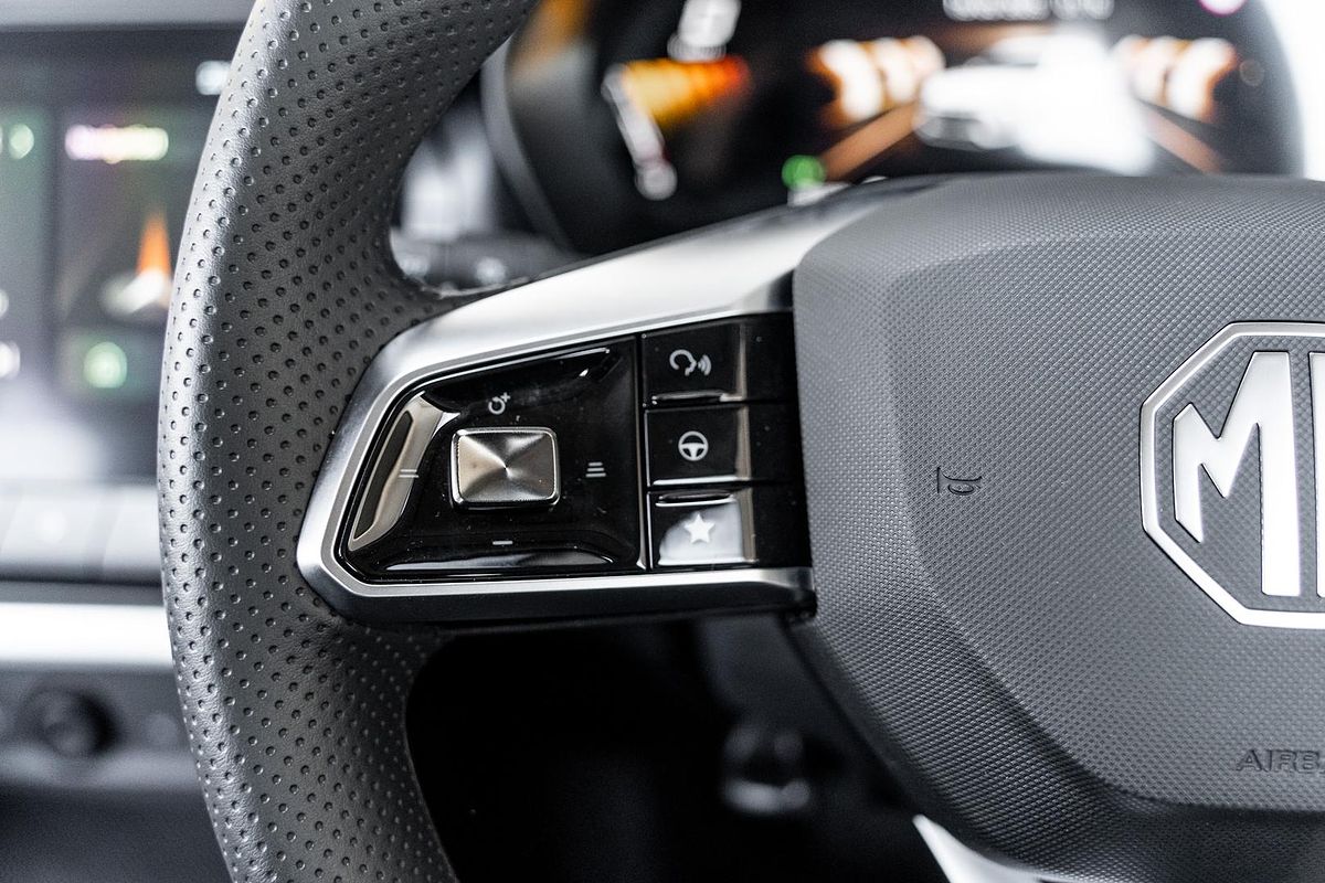 2025 MG ZS Excite Hybrid+ ZS32