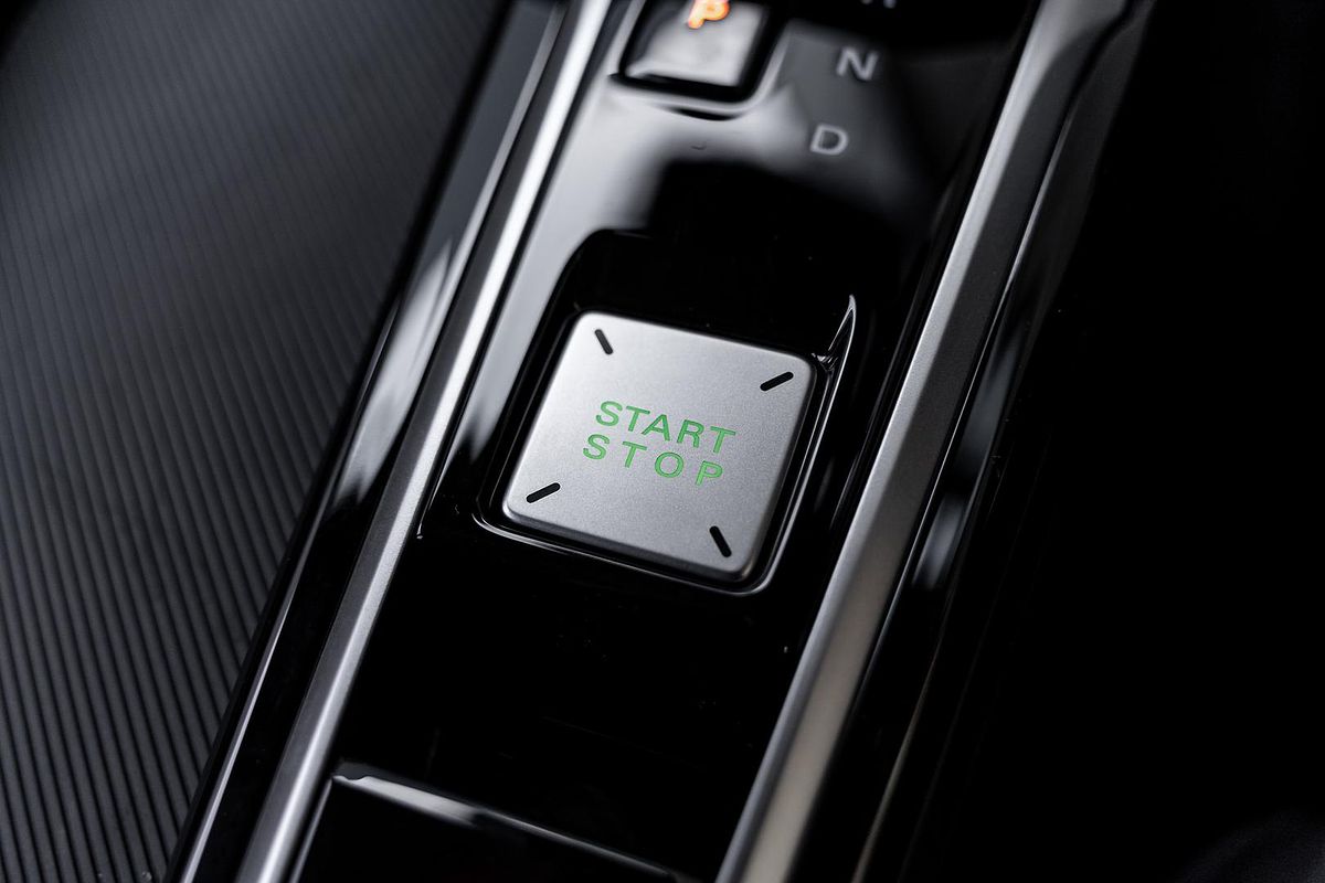 2025 MG ZS Excite Hybrid+ ZS32