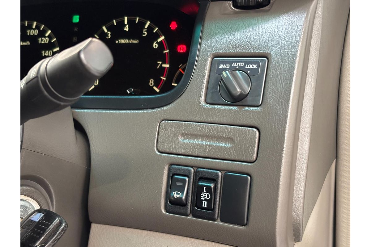 1999 Nissan Elgrand X Limited ALWE50