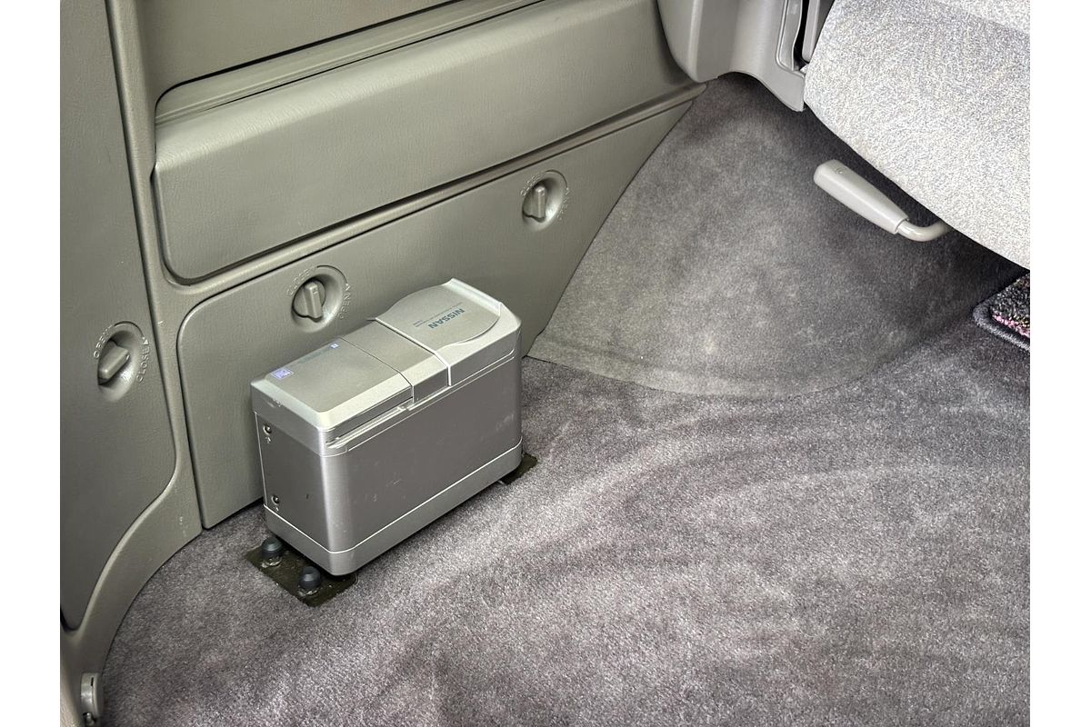 1999 Nissan Elgrand X Limited ALWE50
