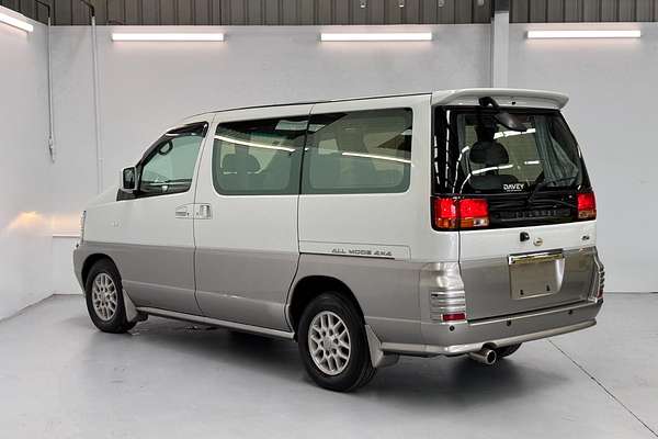 1999 Nissan Elgrand X Limited ALWE50