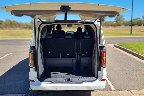 2024 Ford Tourneo Titanium X AV SWB